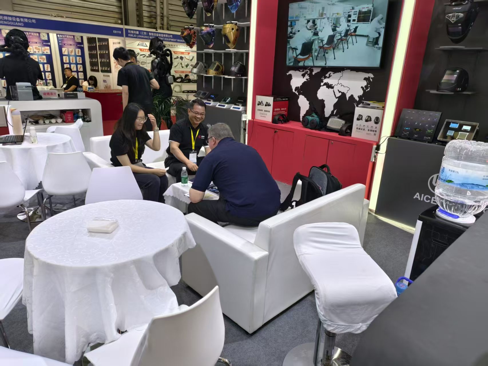 afba911189cf422045e7300bda1b9595.jpg